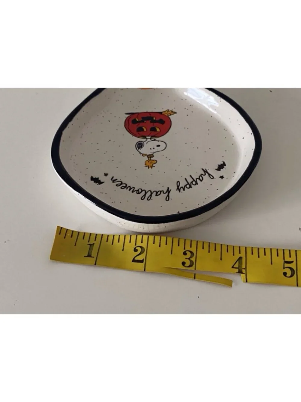Rae Dunn Peanuts Snoopy & Woodstock Happy Halloween Ceramic Spoon Rest Pumpkin